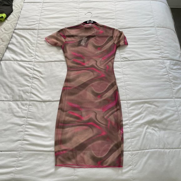 PLT PINK PRINTED MESH OVERLOCKED BODYCON DRESS - Picture 3 of 4
